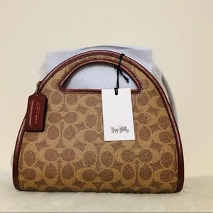 SOLD!!!Coach 1941 originals Zip dome crossbody